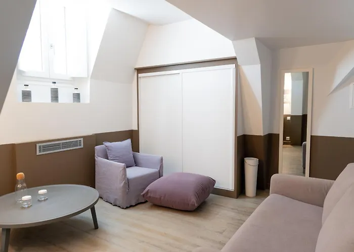 White 1921 סן טרופז