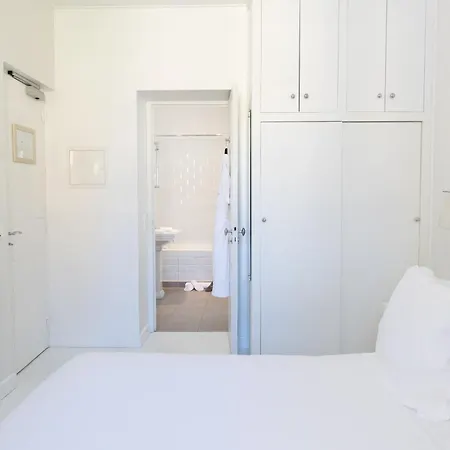 ホテル White 1921