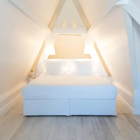 ホテル White 1921 サントロペ