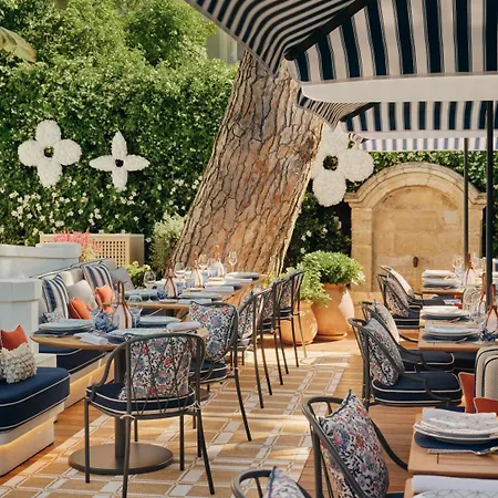 فندق White 1921 3*