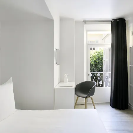 White 1921 ホテル サントロペ