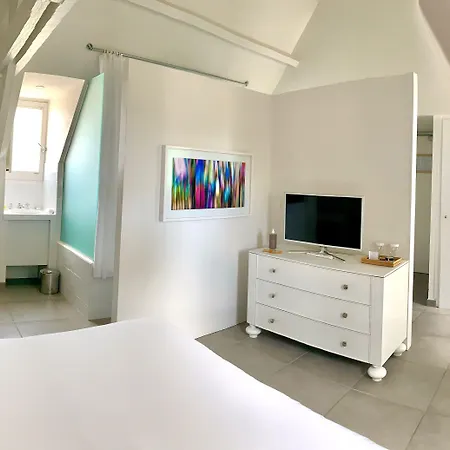 ホテル White 1921 3*