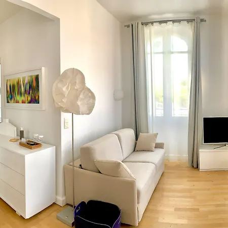 White 1921 サントロペ