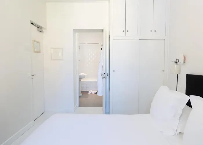 ホテル White 1921