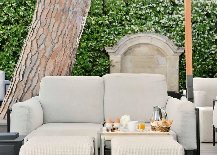 ホテル White 1921 3*